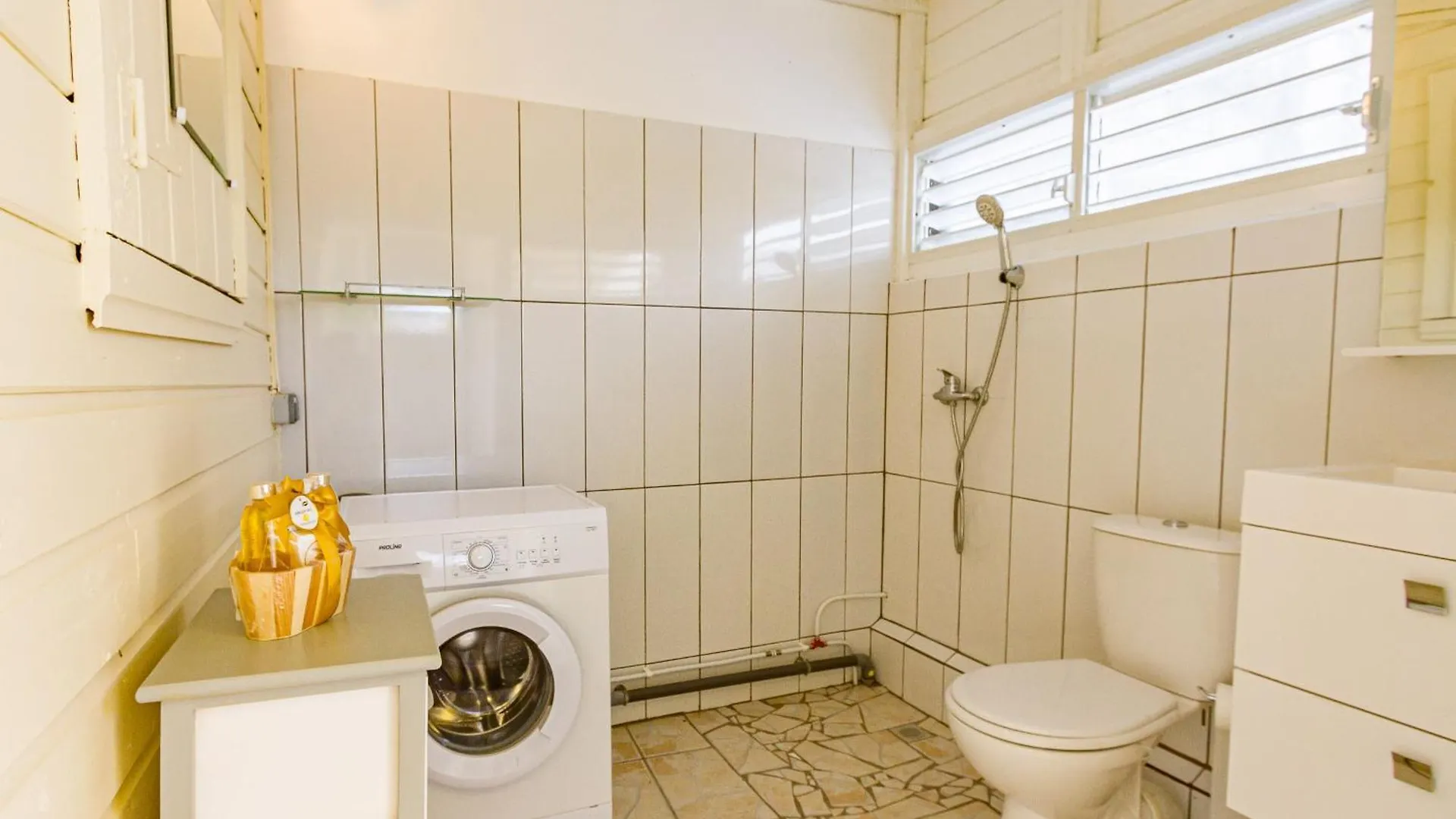 Fleur De Coton Spacious And Stylish Bungalow Le Gosier  Le Gosier (Grande-Terre)