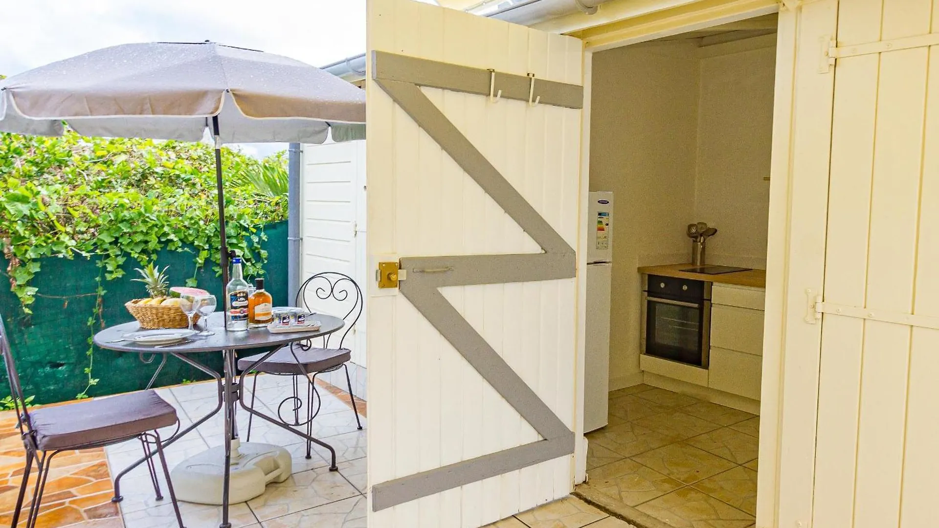 Apartment Fleur De Coton Spacious And Stylish Bungalow Le Gosier  Guadeloupe