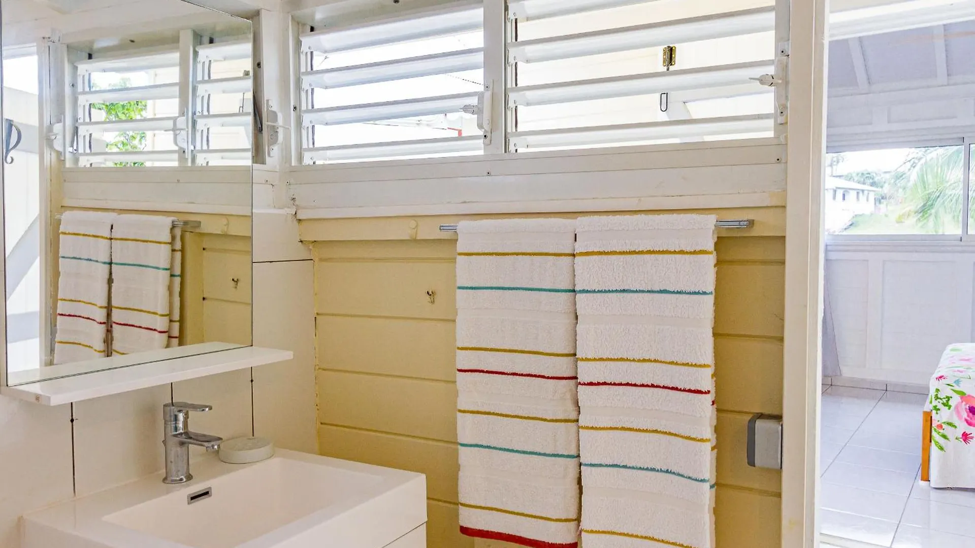 Apartment Fleur De Coton Spacious And Stylish Bungalow Le Gosier  Guadeloupe